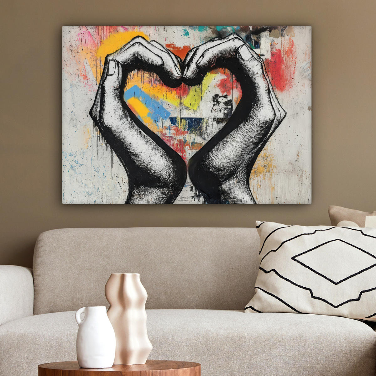 LEINWANDBILD - Hände - Herz - Straßenkunst - Graffiti - 80x60 - Malerei - Multicolor, Textil (80/60cm) - MuchoWow