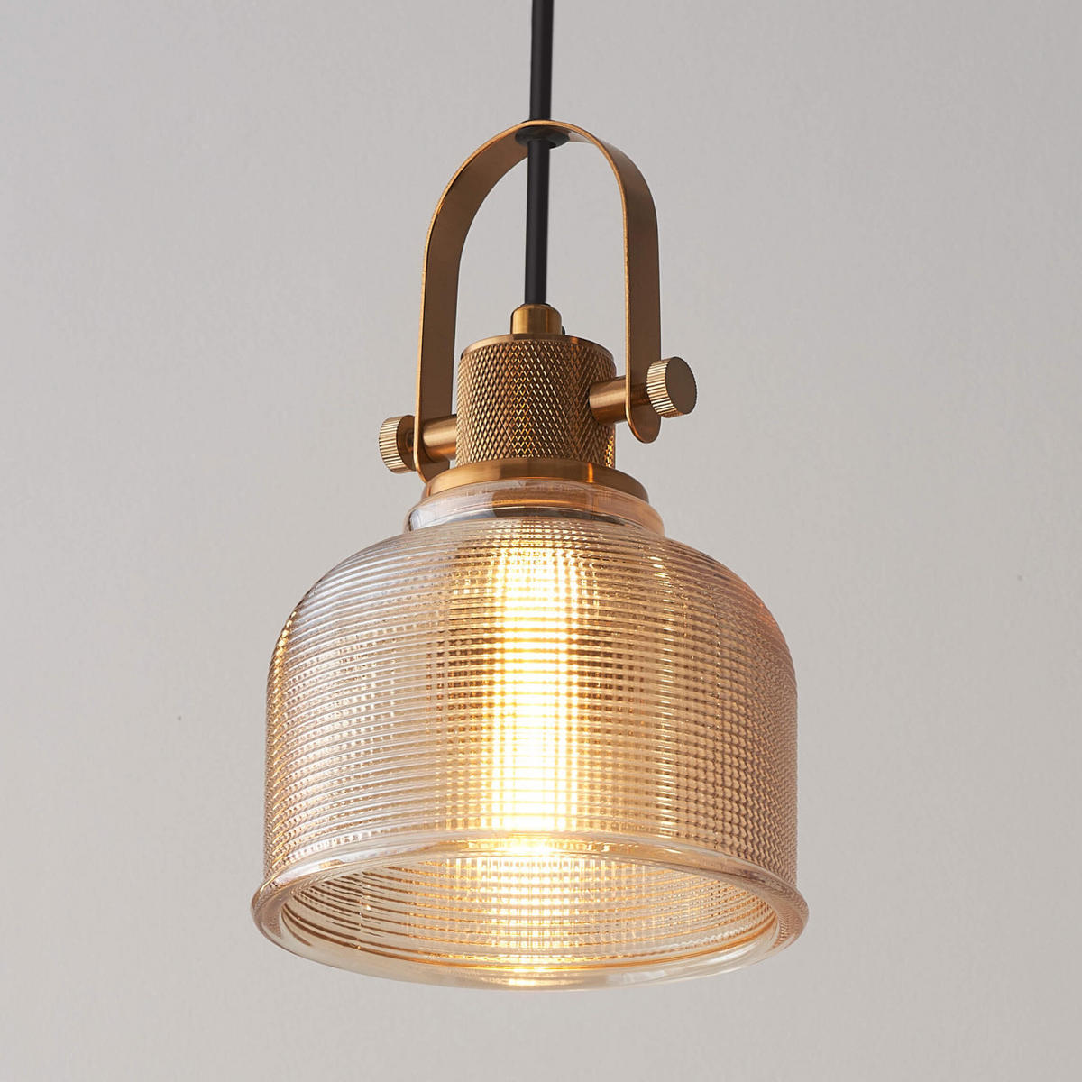 HÄNGELEUCHTE Vela, Gold / Messing, 22cm - Goldfarben, Glas (14.5/14.5/22cm) - KOSILUM