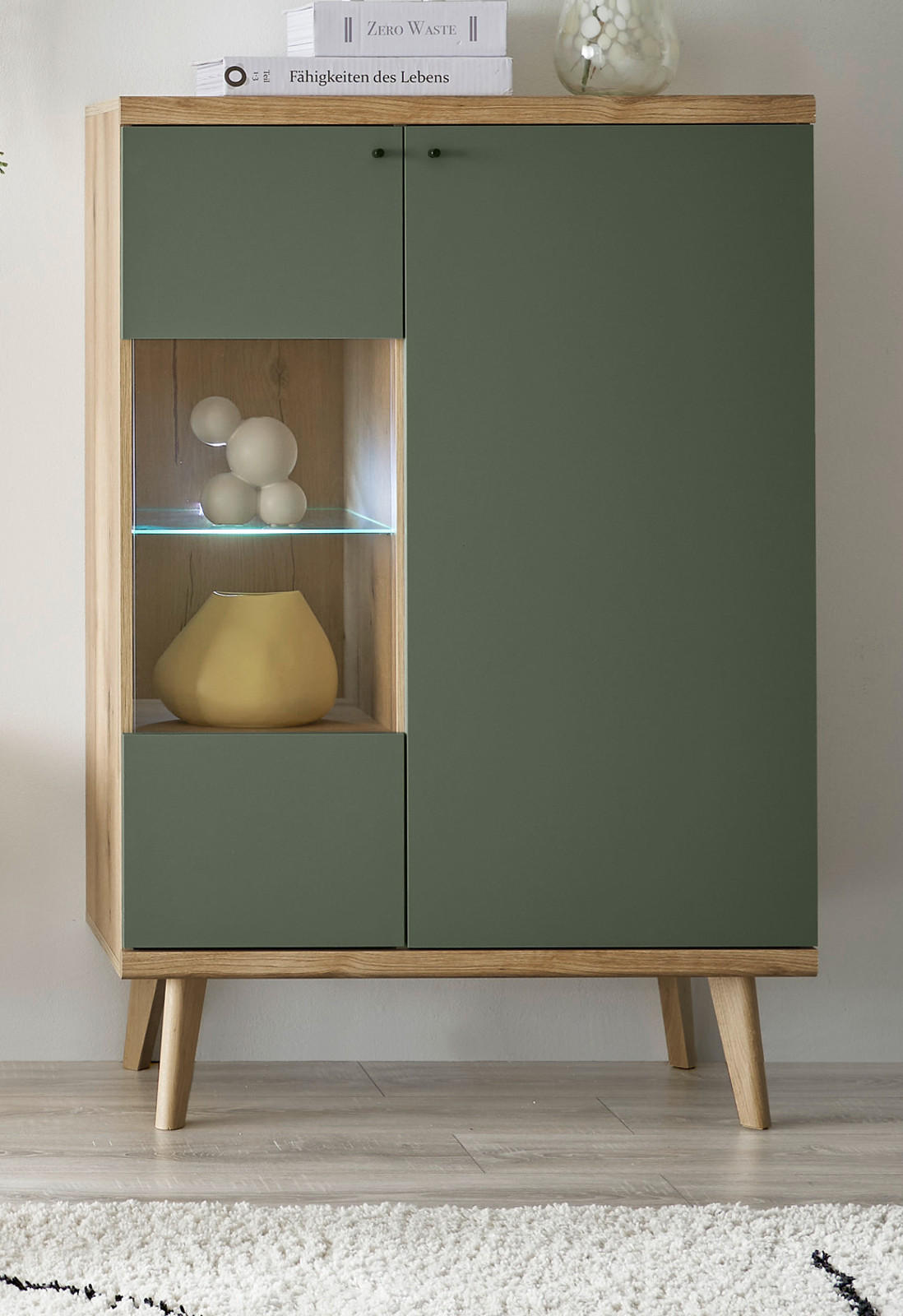 HIGHBOARD Salbei, Eiche Evoke, skandinavisch 90 x 134 cm, Kommode 2-türig mit Glaselement - Salbeigrün/Eichefarben, Glas/Holz (90/134/40cm) - Furn.Design