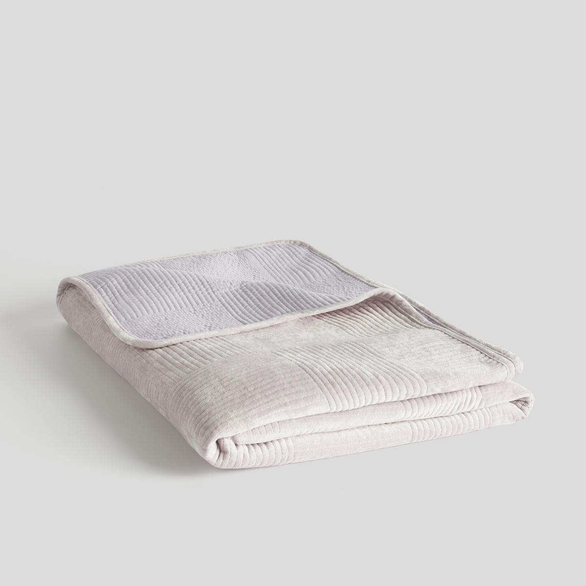TAGESDECKE Quadron - Violett, Textil (200/220cm) - home&you