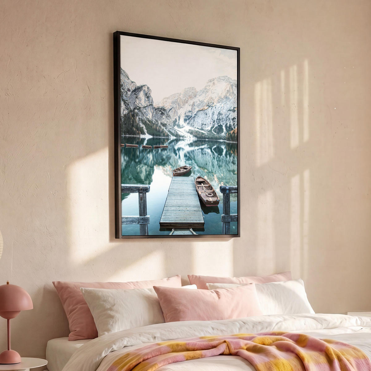 LEINWAND Bilder mit Rahmen - Natur - Berge - Schnee - Wald - Boot - 90x140 - Hellgrün, Textil (90/140cm) - MuchoWow