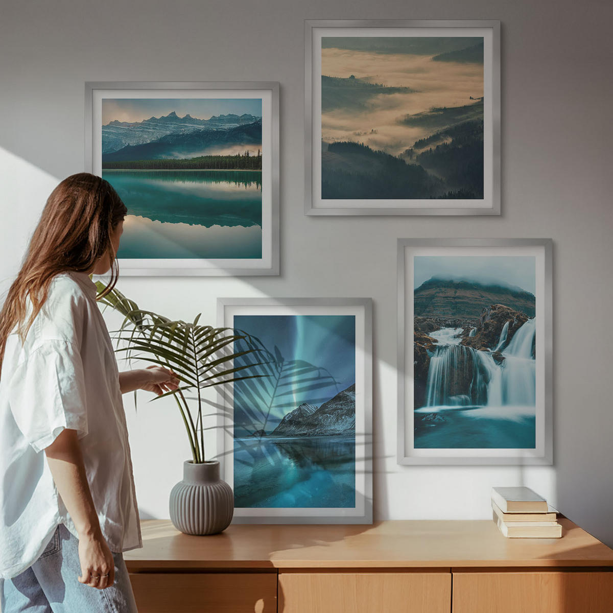 BILDER SET 4er Set - 50x50 cm & 40x60 cm Silberner Rahmen - Winterlandschaften, Wasserfälle, Nordlichter - Silberfarben, Kunststoff (50/50cm) - TULUP