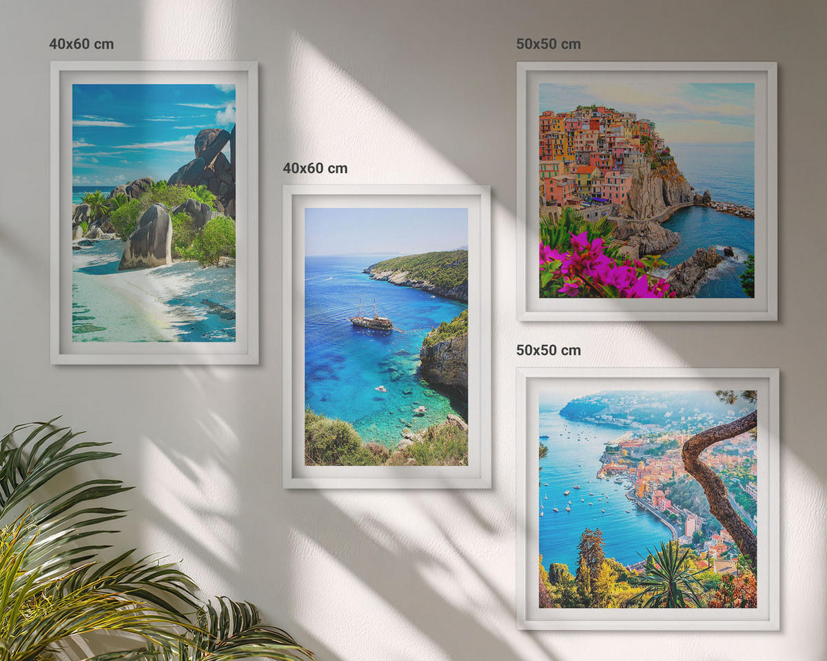 BILDER SET 4er Set - 50x50 cm & 40x60 cm Weißer Rahmen - Palmen am Meer, blaues Wasser - Weiß, Kunststoff (50/50cm) - TULUP