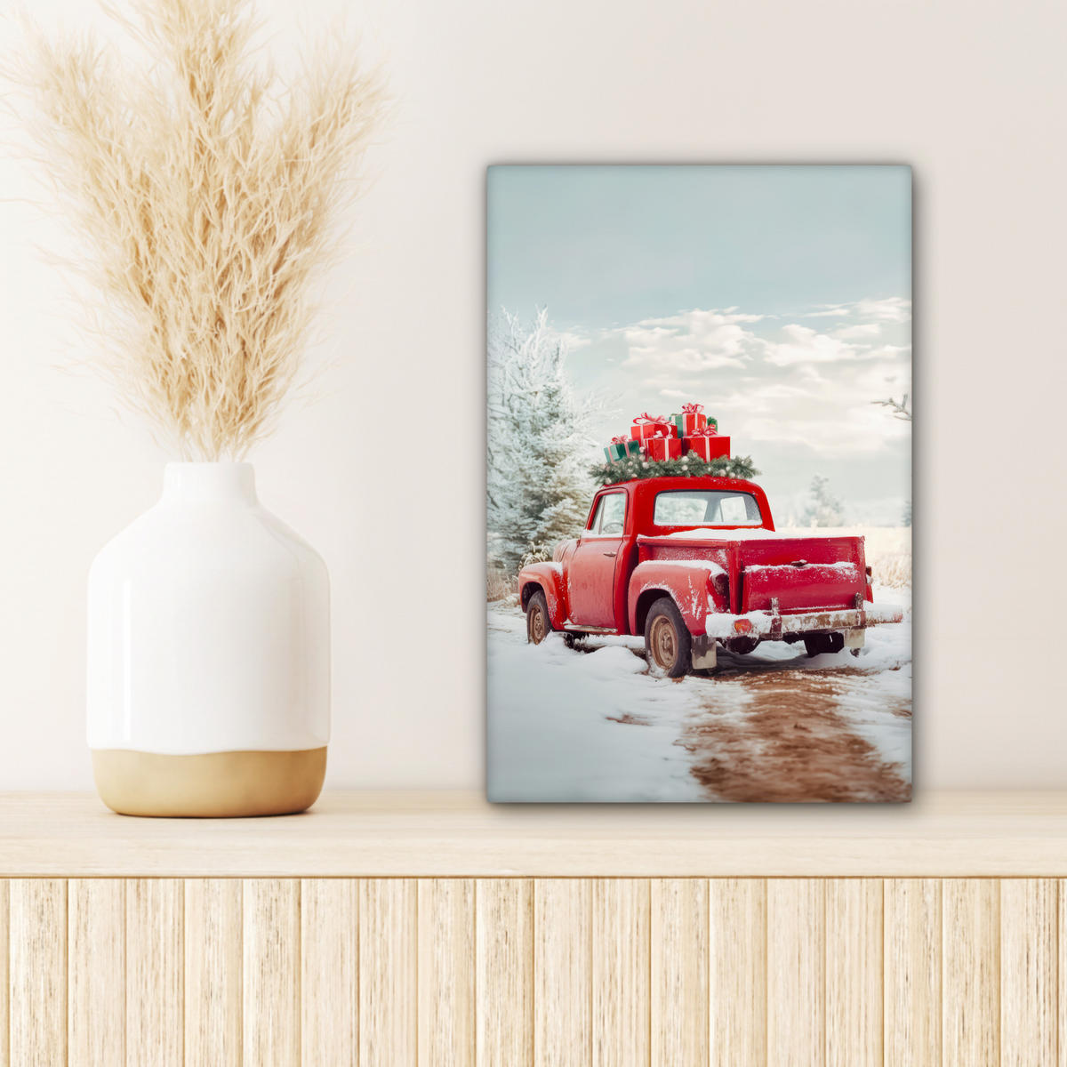 LEINWANDBILD Auto - Rot - Geschenke - Winter - Schnee - Weihnachten Deko Wohnzimmer 20x30 cm - Rot, Textil (20/30cm) - MuchoWow