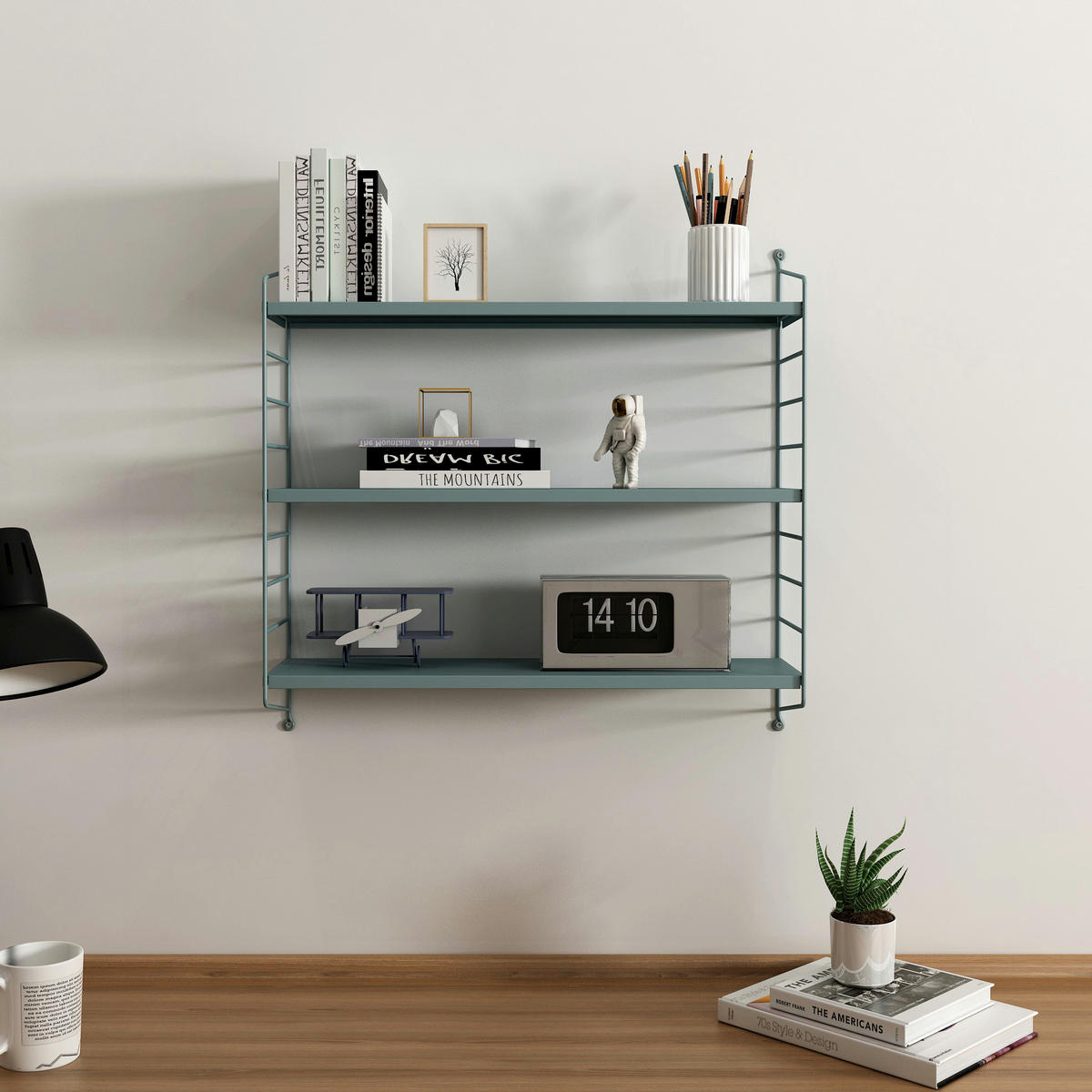 NÁSTĚNNÁ POLIČKA Strängnäs modulární - šedohnědá, kov (60/50/15cm) - [en.casa]