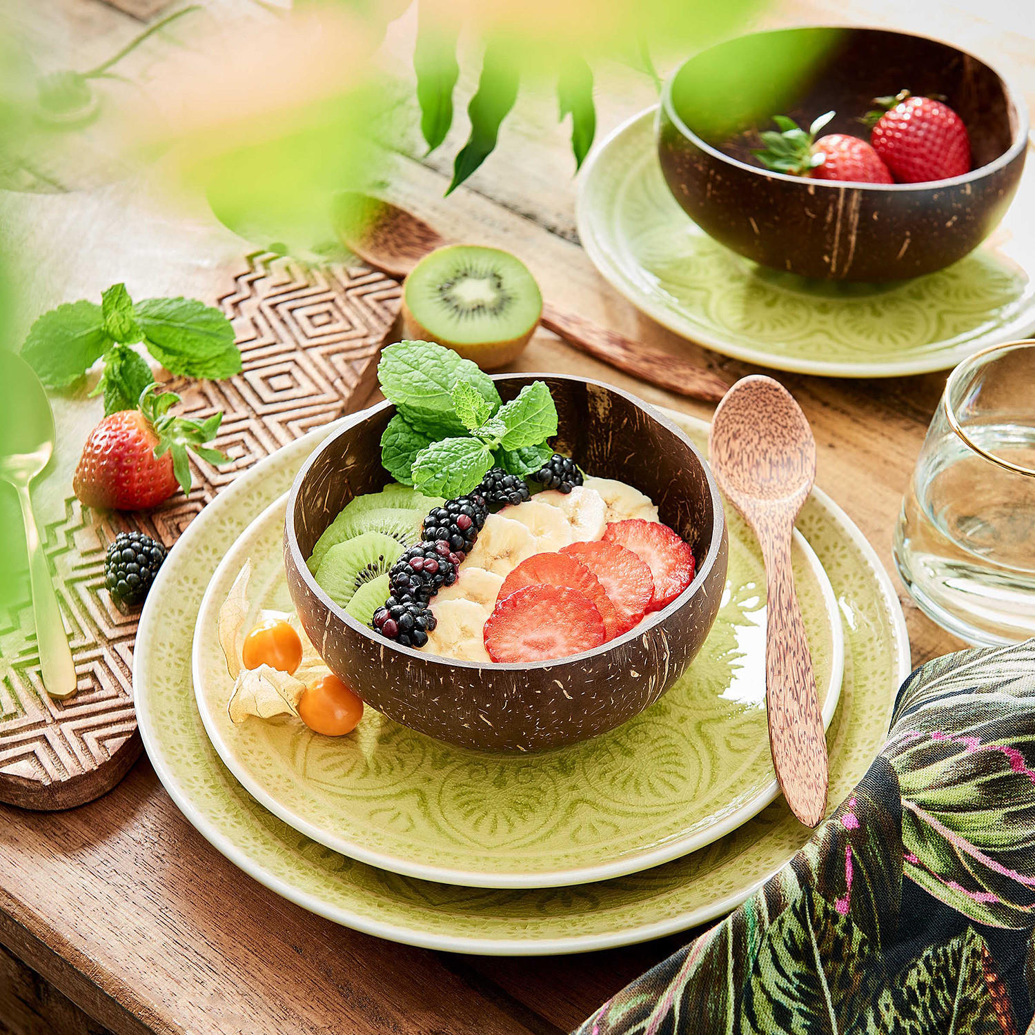 TELLER Sumatra - Hellgrün, Keramik (25/25/3cm) - Butlers