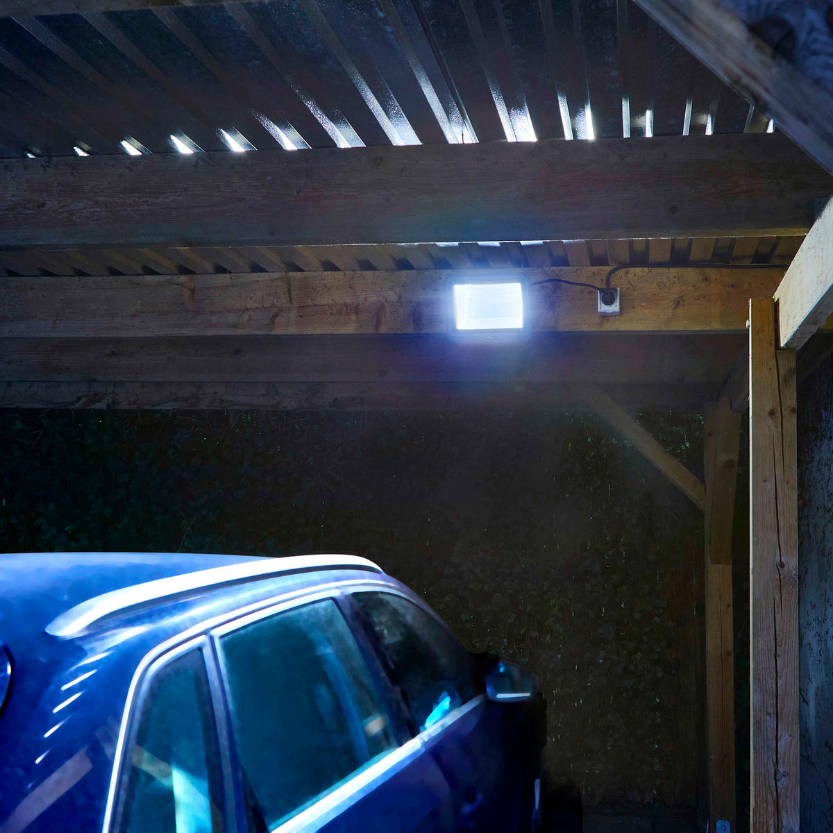 LED-FLUTER - 100W mit Bewegungsmelder für Außenbereich und Carport - Weiß, Kunststoff (26.4/6.4/24.8cm) - Northpoint