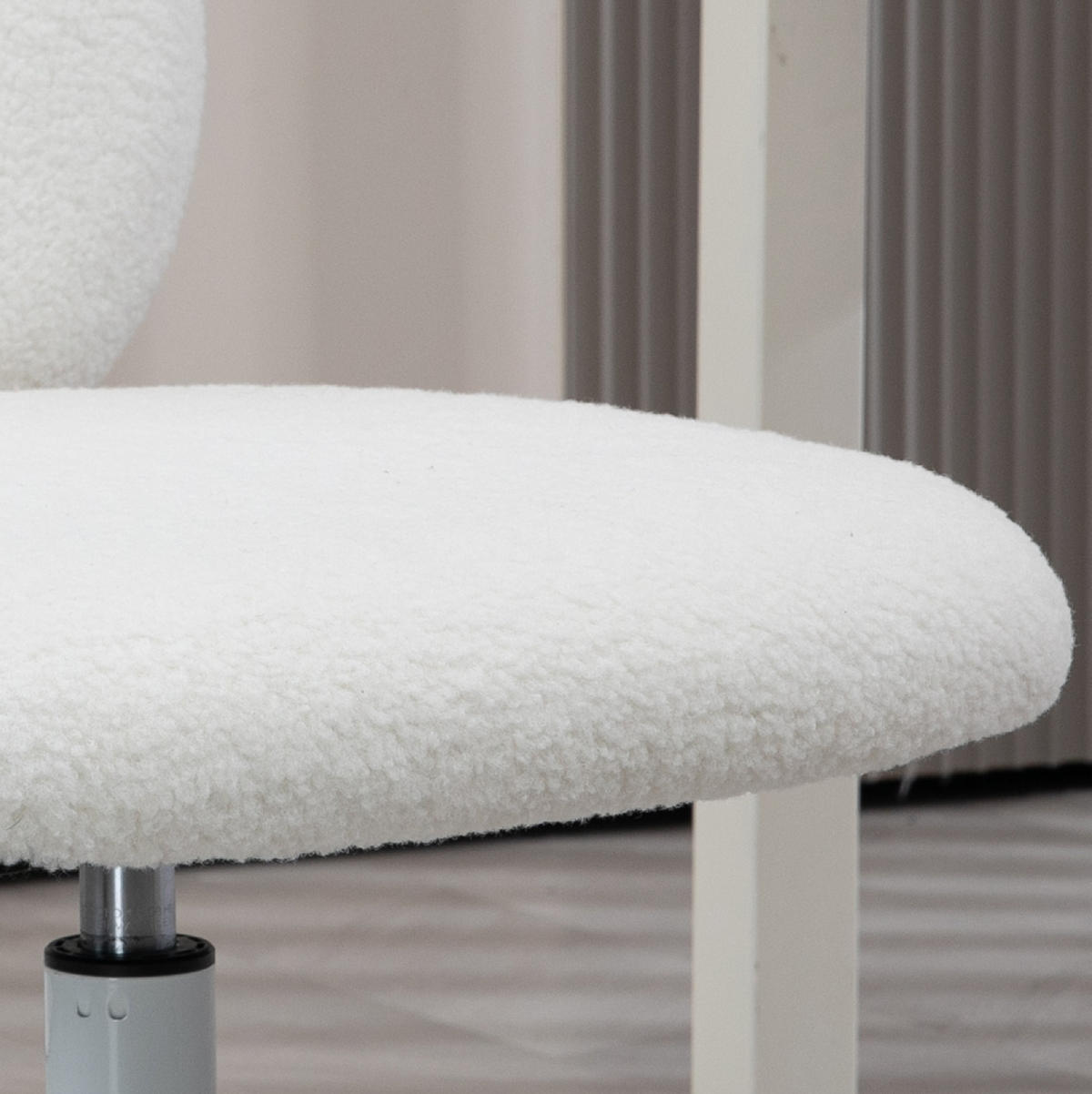 BÜROSTUHL höhenverstellbar 50 x 56 x 80-90 cm Teddy-Optik White - Weiß, Kunststoff (56/90/50cm) - Meubliv