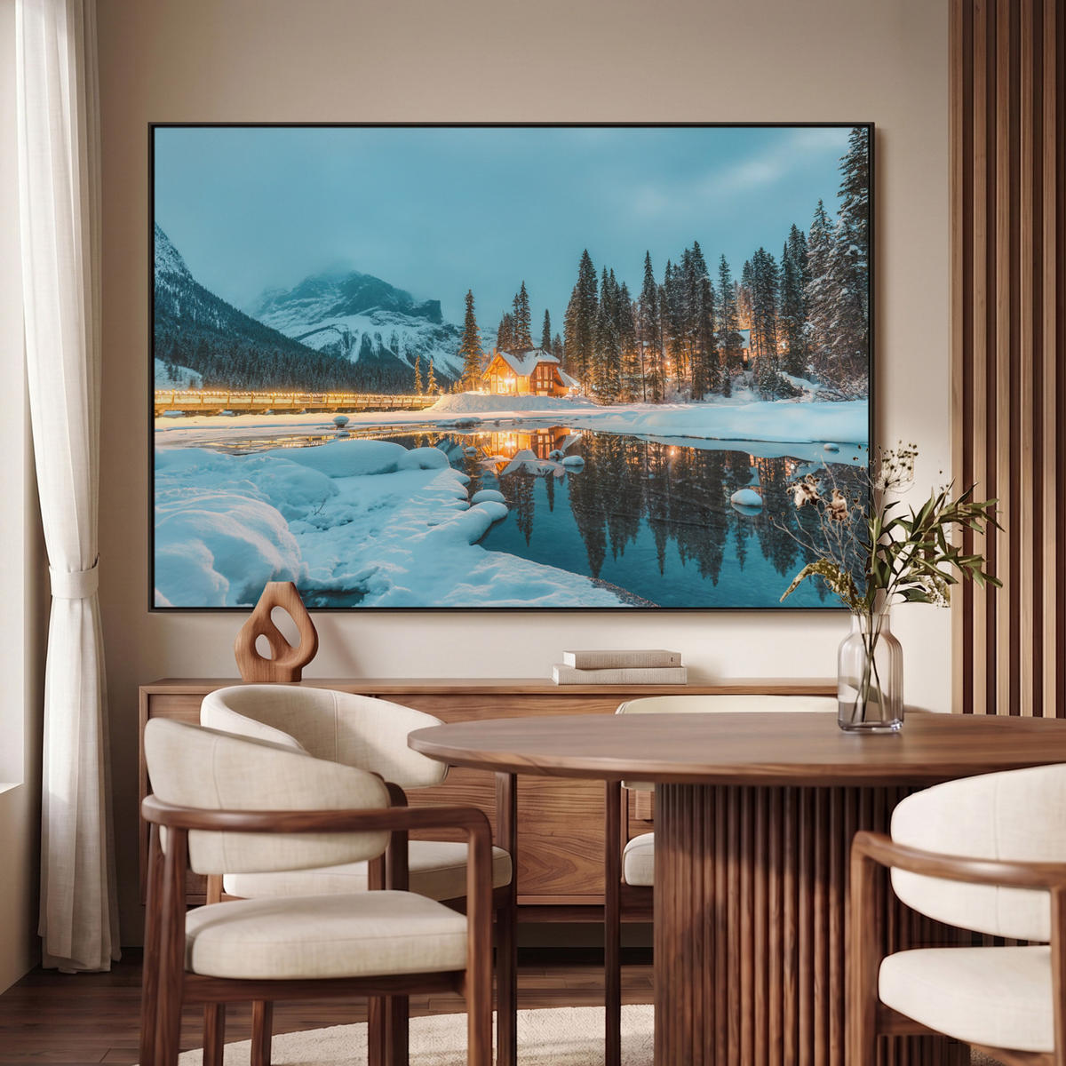 LEINWAND Bilder mit Rahmen - Winterlandschaft - Natur - Haus - Berge - Schnee - 150x100 - Hellblau, Textil (150/100cm) - MuchoWow