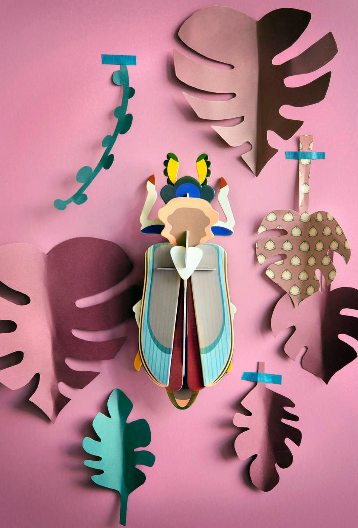 WANDDEKO Tigerkäfer 11/7 cm - Blau/Pink, Wellpappe (11/7/27cm) - KUNSTLOFT