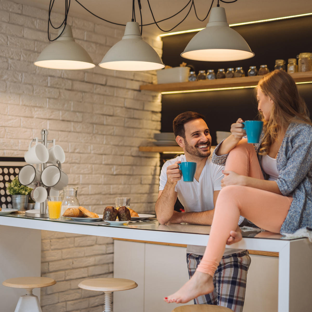 TASSENHALTER - Silberfarben, Textil/Metall (15/37/15cm) - Relaxdays