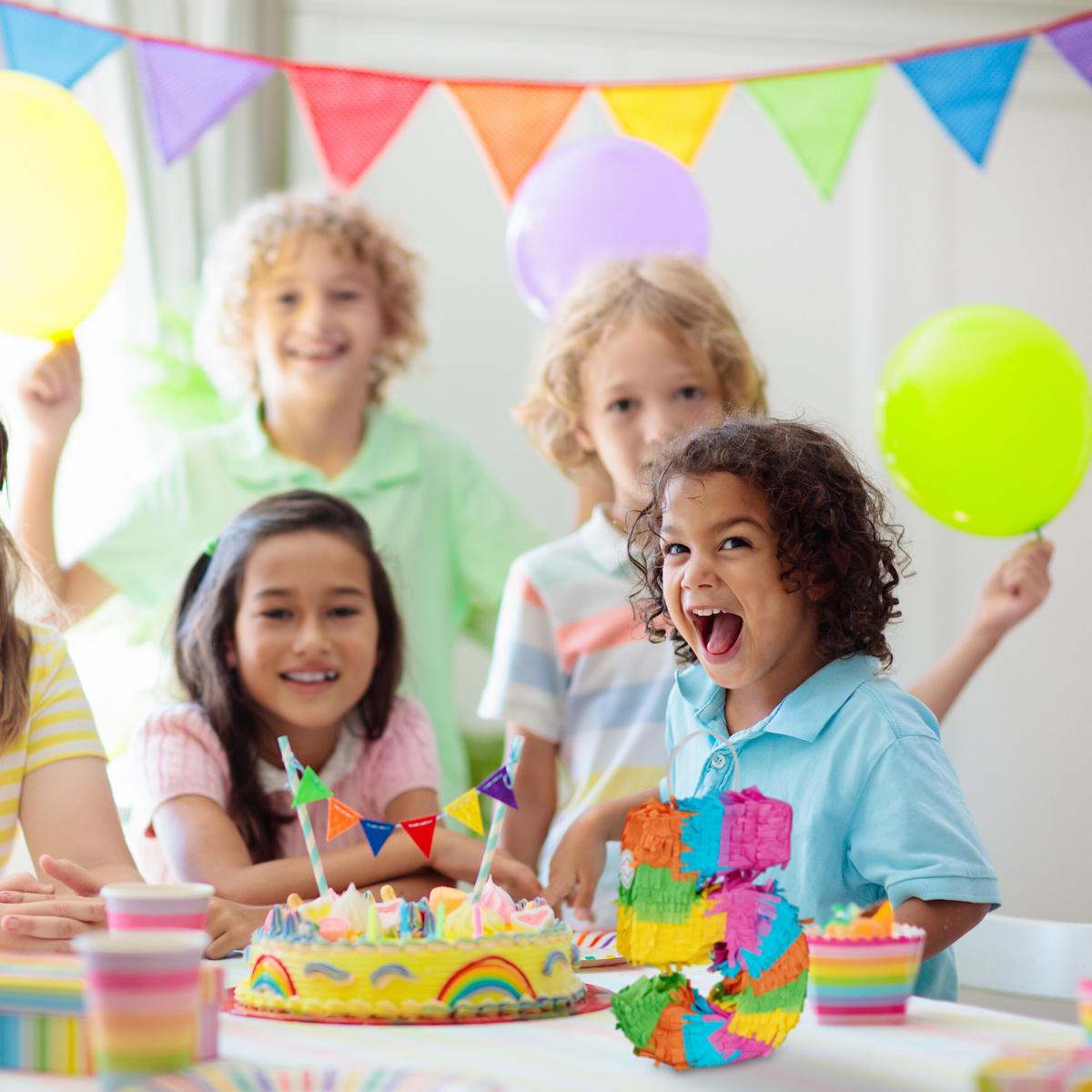 PINATA - Multicolor, Papier/Wellpappe (15/20.5/4.5cm) - Relaxdays