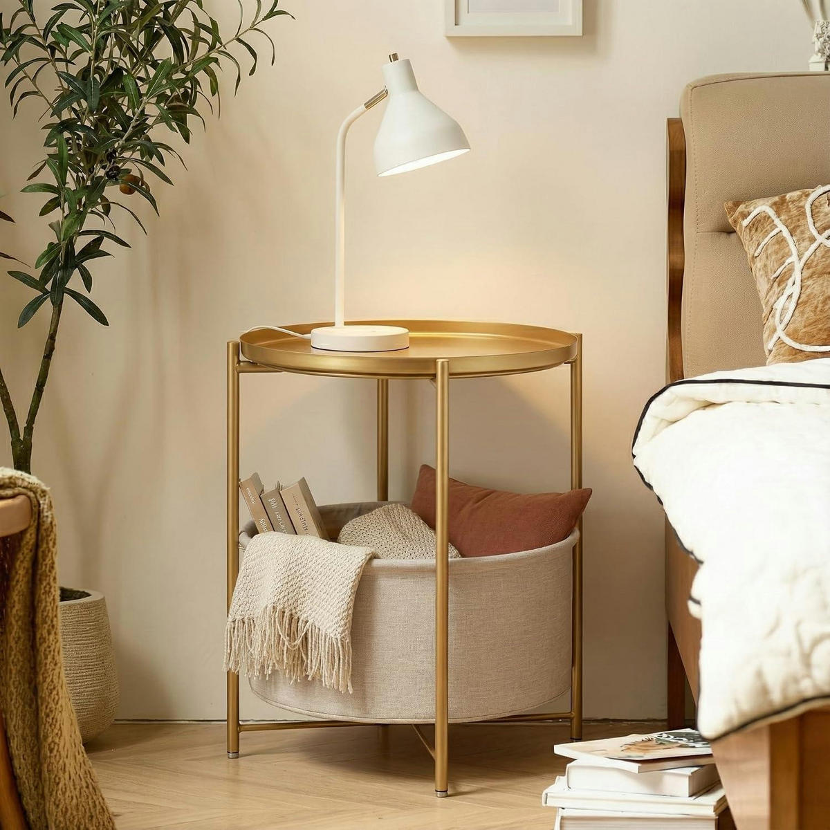 BEISTELLTISCH mit Aufbewahrungskorb Gold Gelb - Goldfarben, Metall (52/45/52cm)