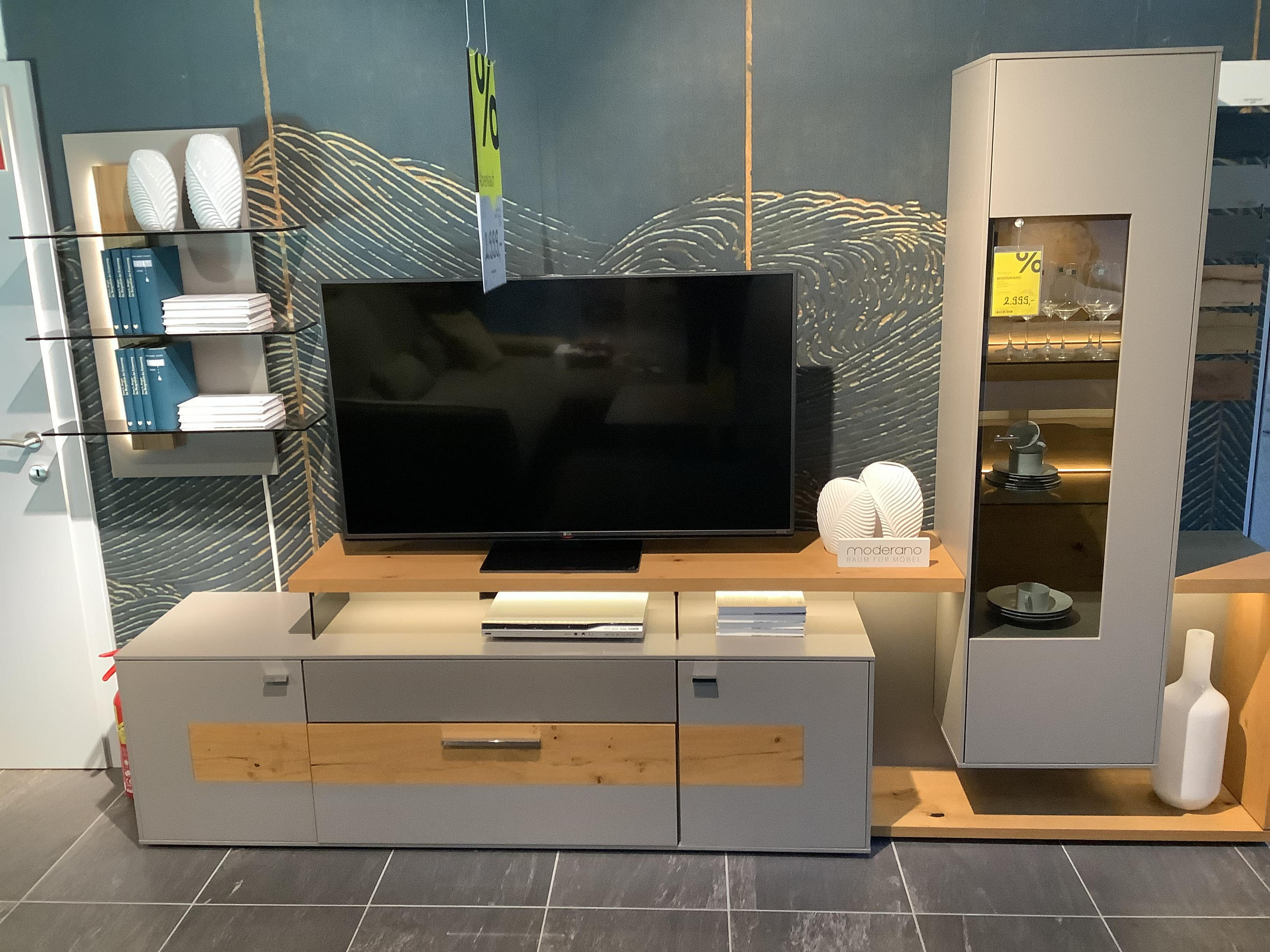 WOHNWAND MEDIA 700 - Moderano