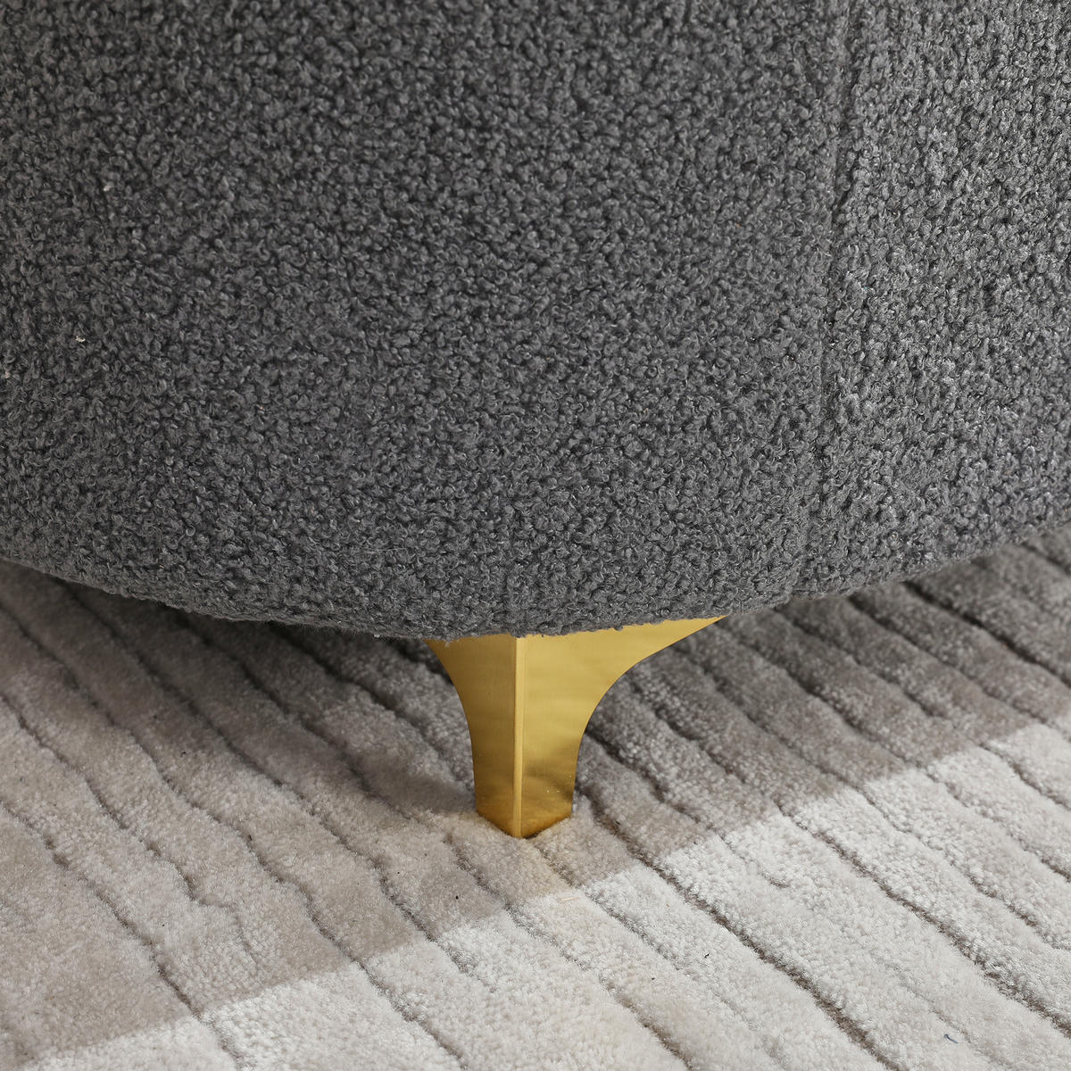 LEŽALJKA u antikno sivoj boji sa spremnikom, izgled ovčjeg runa - tamno siva/zlatne boje, drvni materijal/tekstil (64/70/134cm) - CHICFURN