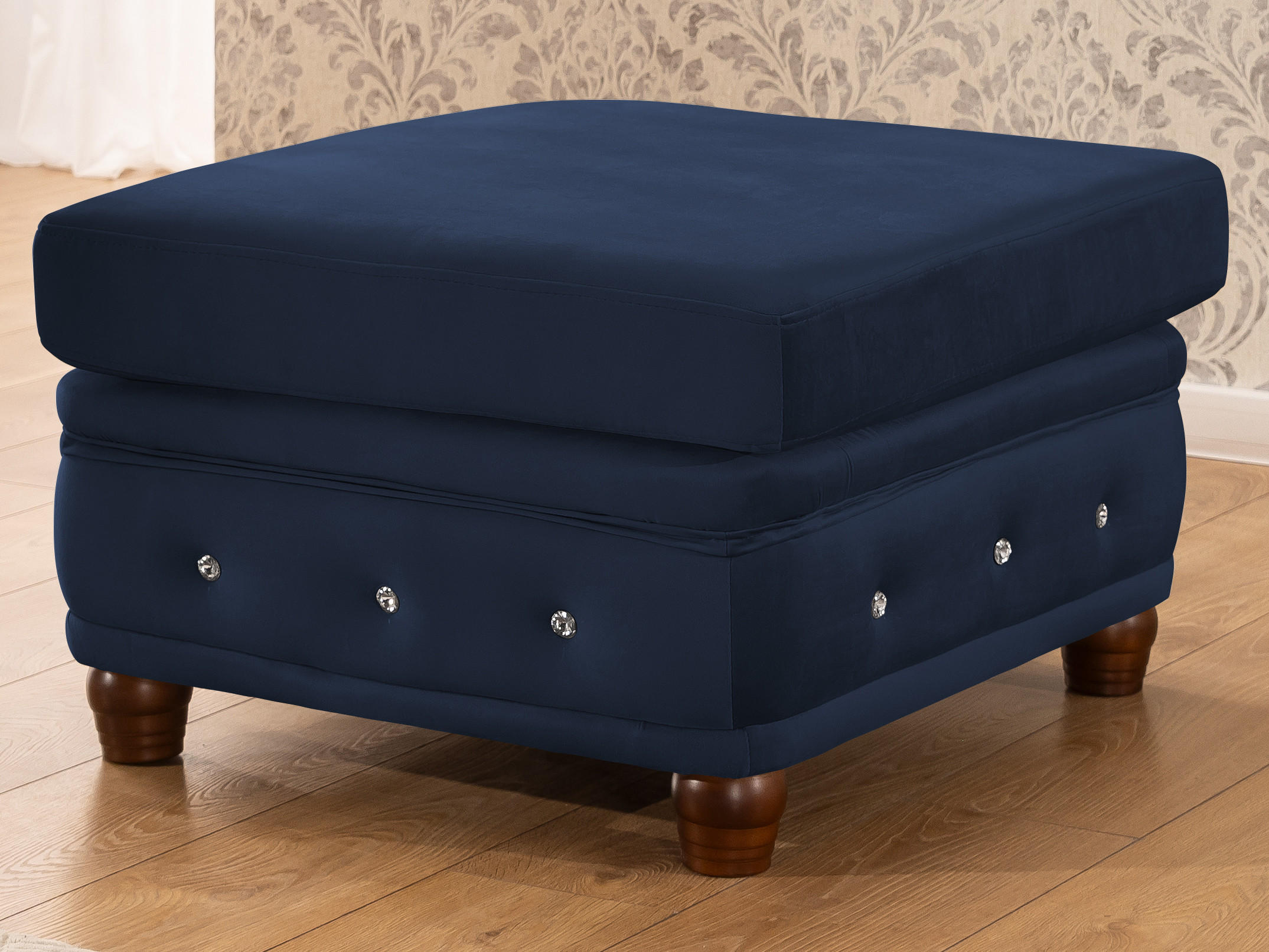 HOCKER Chesterfield Cleo Blink Marineblau Samt mit Kristallsteppung und braunen Massivholzfüßen - Blau/Braun, Holz/Textil (75/45/70cm) - S-Style Möbel