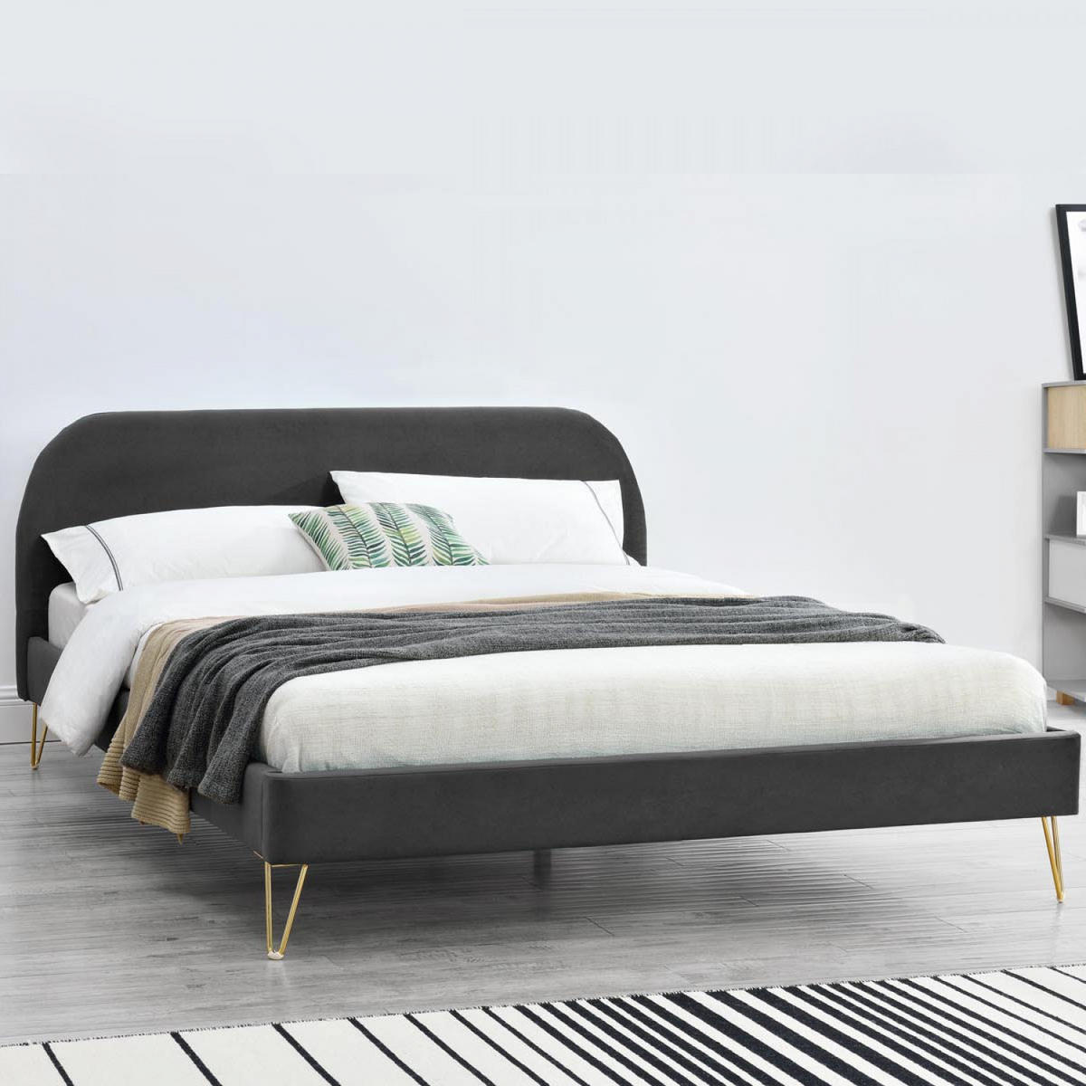 BETT Phoenix Grau 140 x 190 cm - Grau, Holz (140/190cm) - Concept Usine