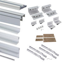 HARDWARE SET für 2 Schiebetüren und Space sanftes Schliessen, Stärke 19-20mm, Oberteile nicht inbegriffen, Matt eloxiert - Multicolor, Metall (5.3/5/230cm) - EMUCA