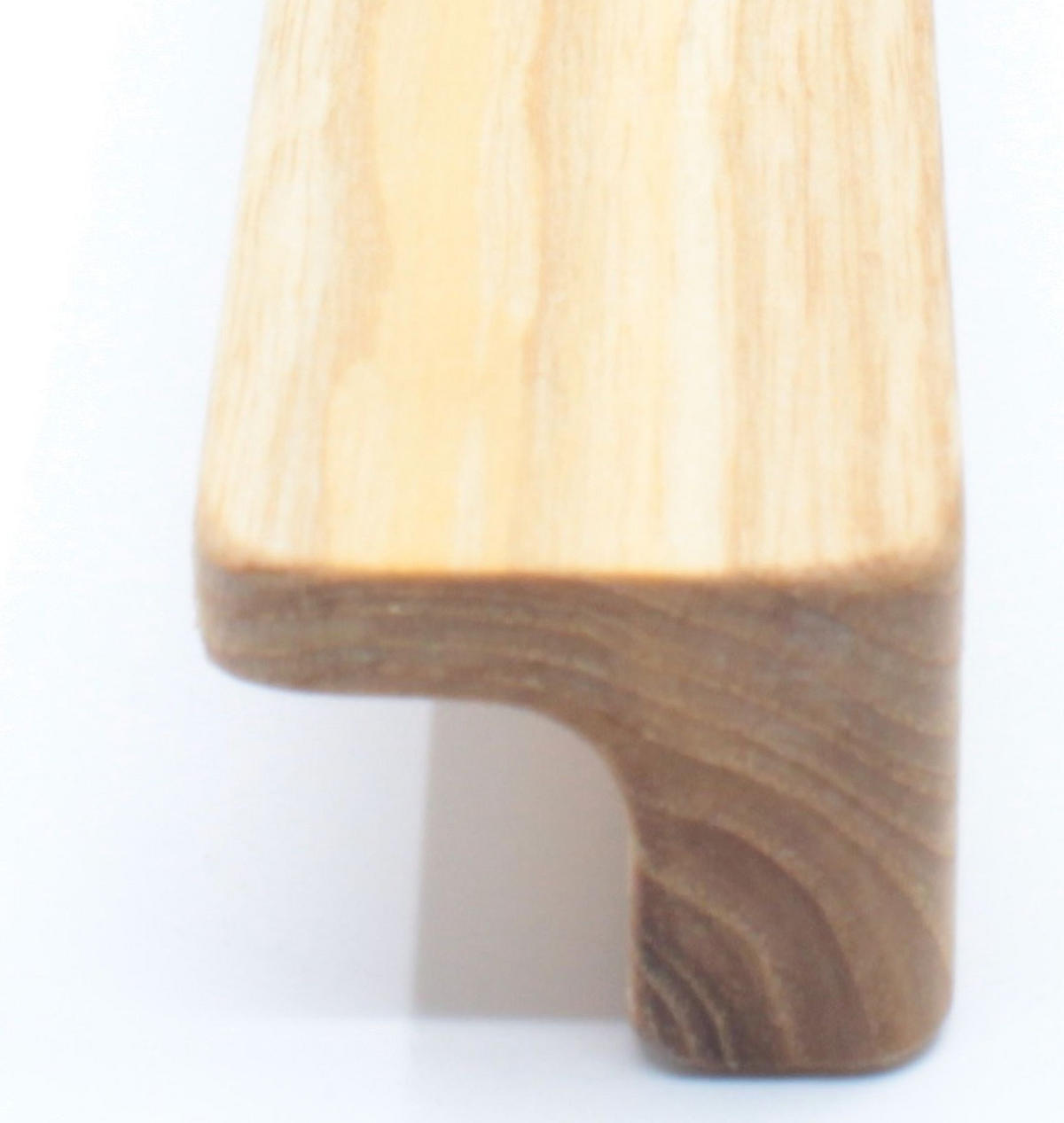 GRIFFLEISTE BA 650mm, Möbelgriff Esche massiv, Küchengriff Holz - Naturfarben, Holz (2.5/2/67.2cm)