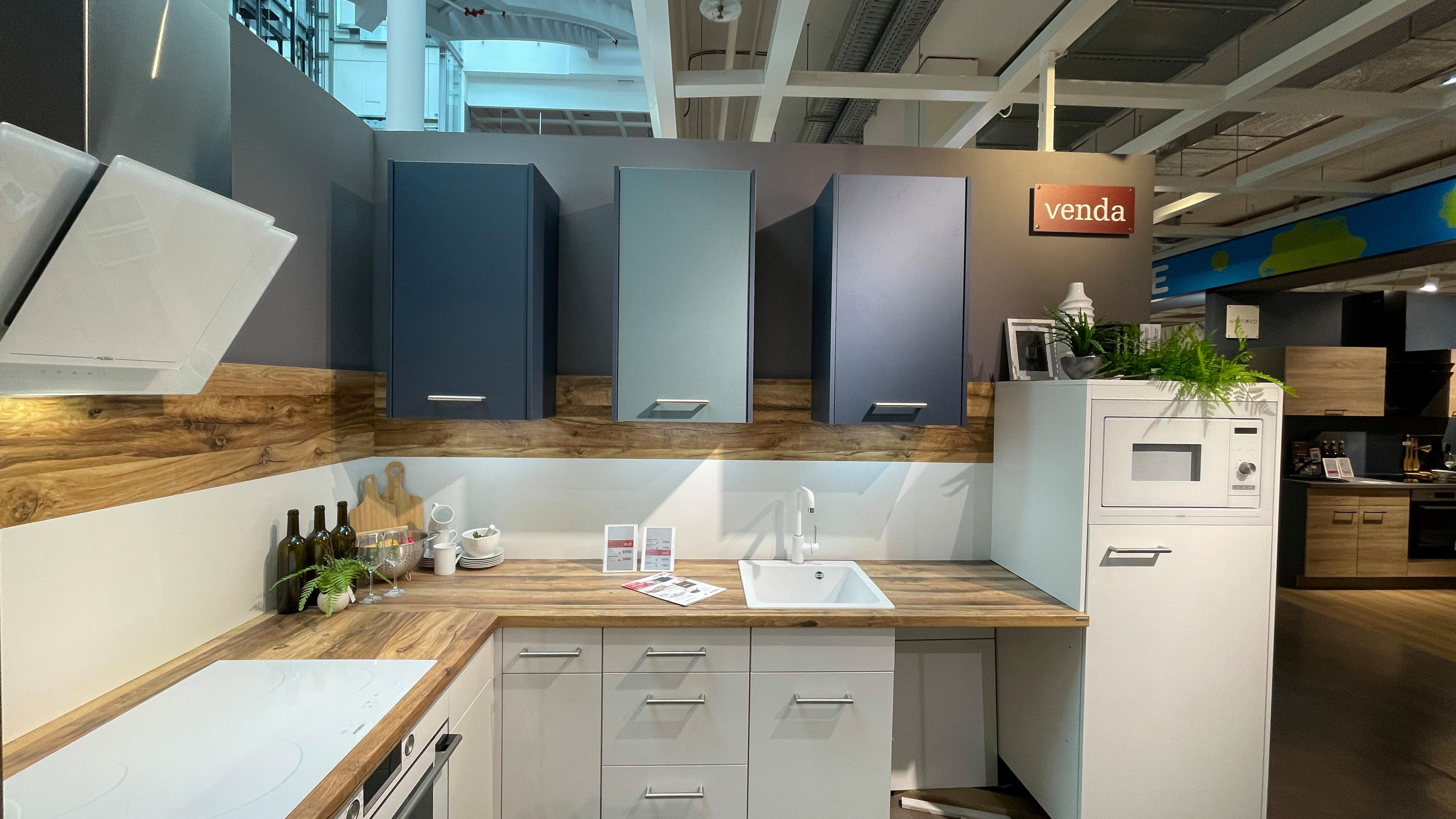 Vestavěná kuchyň - Venda