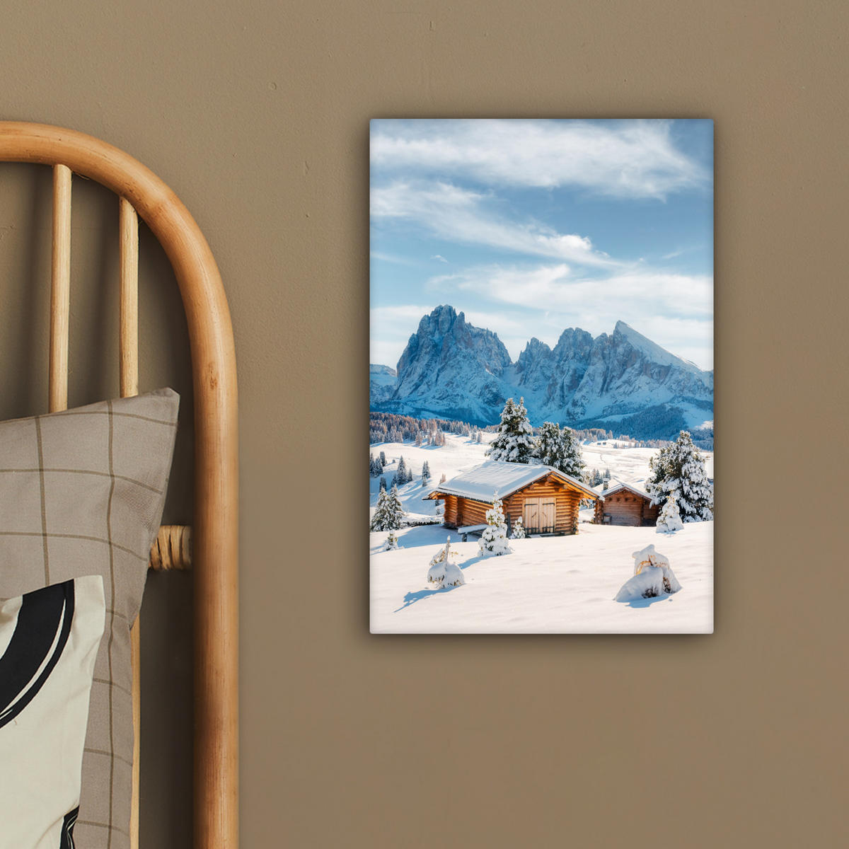 LEINWANDBILD Winter - Hütte - Berge - Aussicht - Schnee 20x30 cm - Eichefarben, Textil (20/30cm) - MuchoWow
