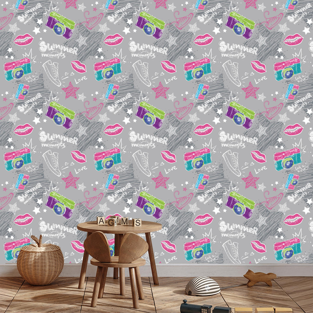 VLIESTAPETE Kameras, Sneaker und Comic-Motive – Rosa, Grün, Grau – 50x1000 cm - Rosa/Grau, Papier (50/1000cm) - Muralo