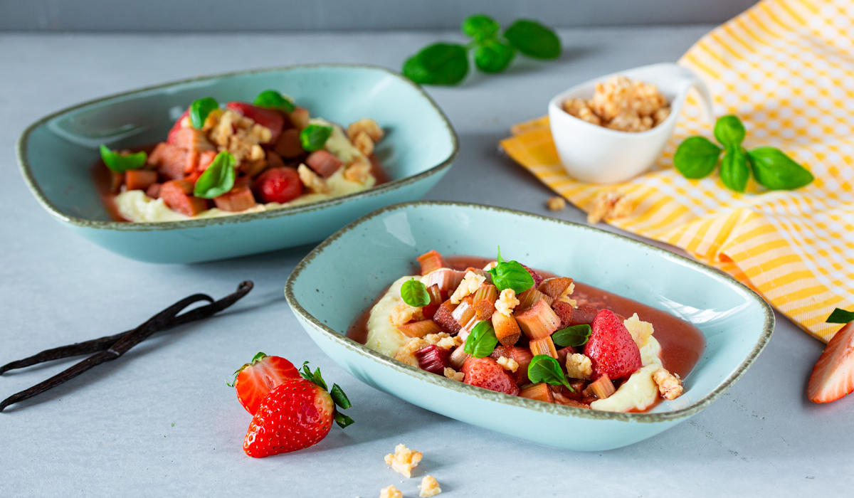Rezept Rhabarber Erdbeer Kompott mit Krokant