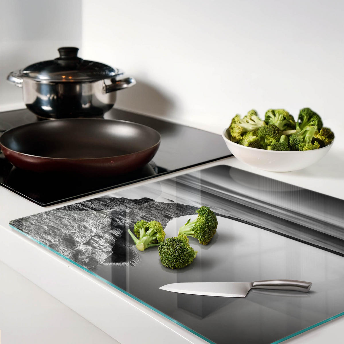 GLASPLATTE 60x52 cm Felsiger Strand - Schwarz, Glas (60/0.4/52cm) - TULUP