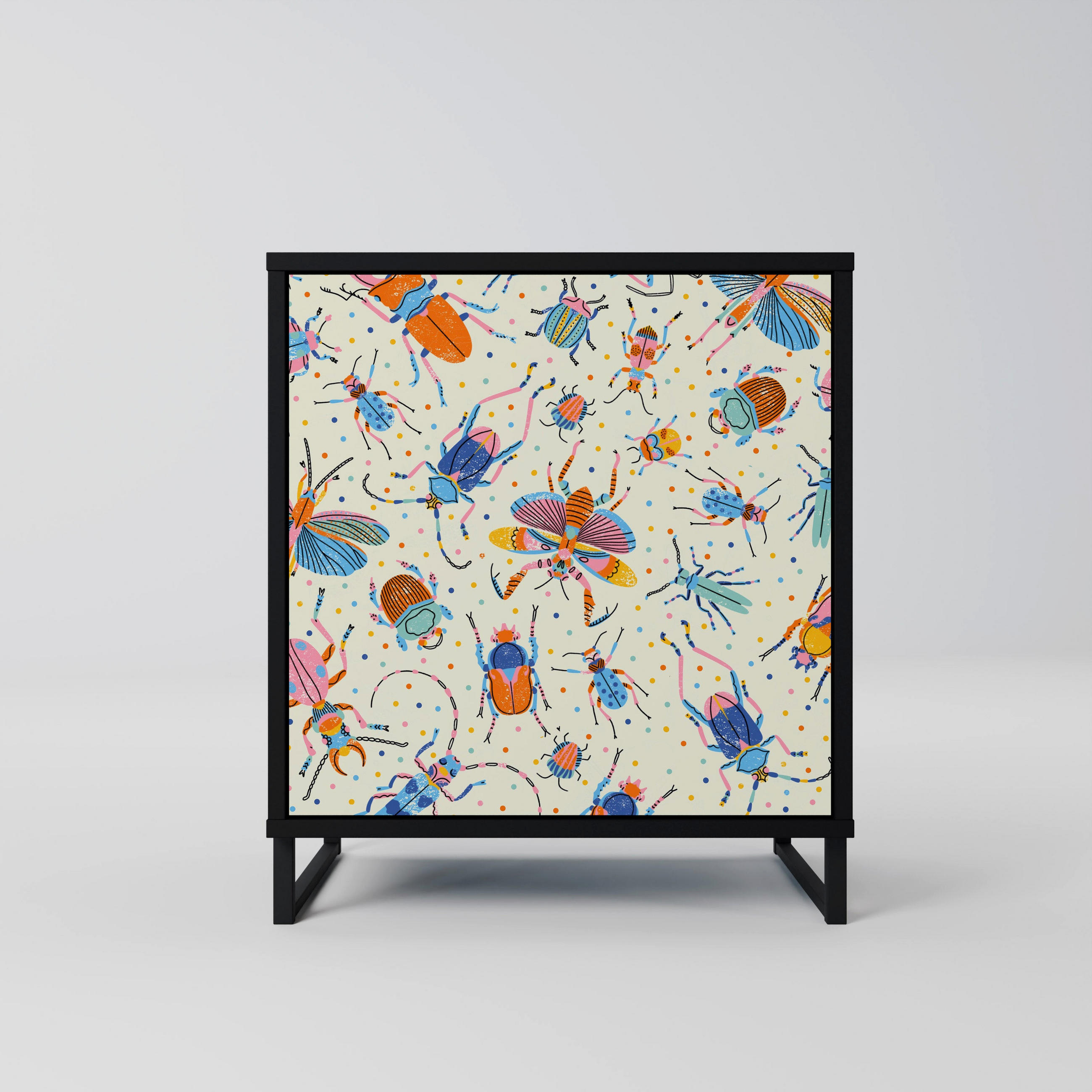 SIDEBOARD COLORFUL INSECTS, Schwarz, 57,5x42x67,5 cm, Schwarze Metall-Rahmenfüße - Multicolor/Schwarz, Holzwerkstoff/Metall (57.5/67.5/42cm) - SpaceRebels