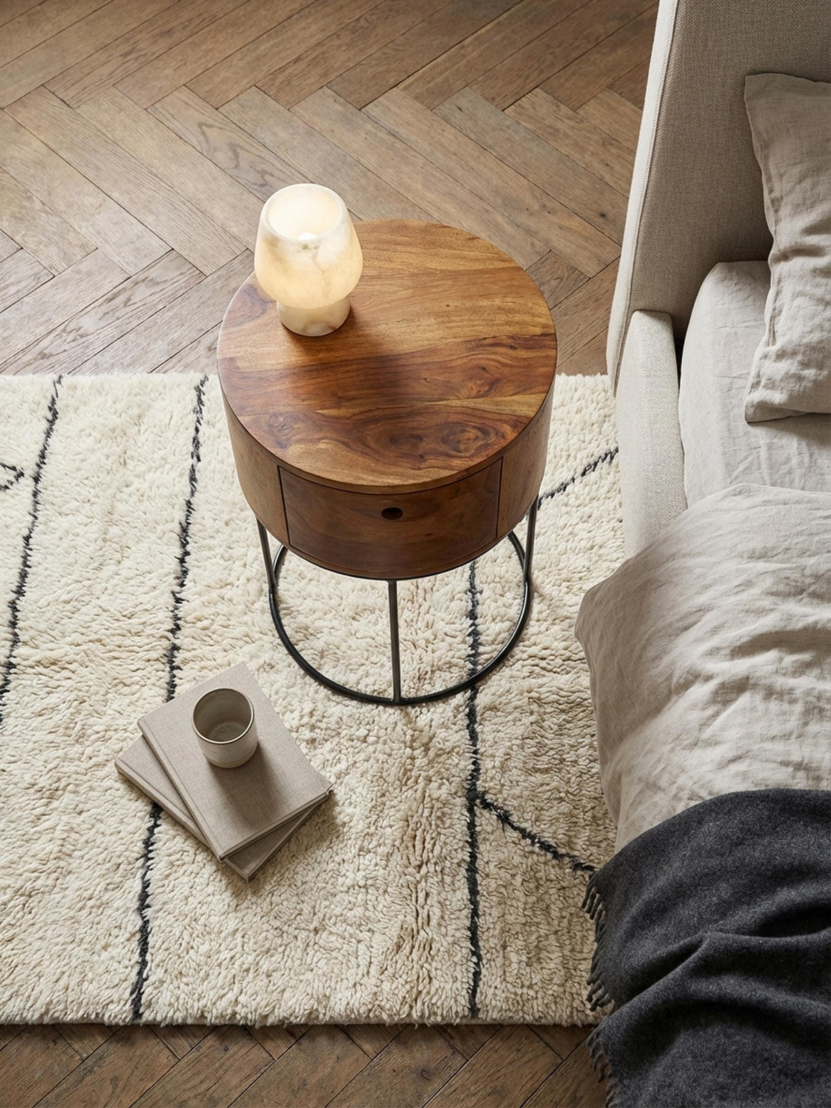 NACHTKONSOLE Massivholz mit Schublade rund Modern Braun - Schwarz/Braun, Holz/Metall (40/60/40cm) - KADIMA DESIGN