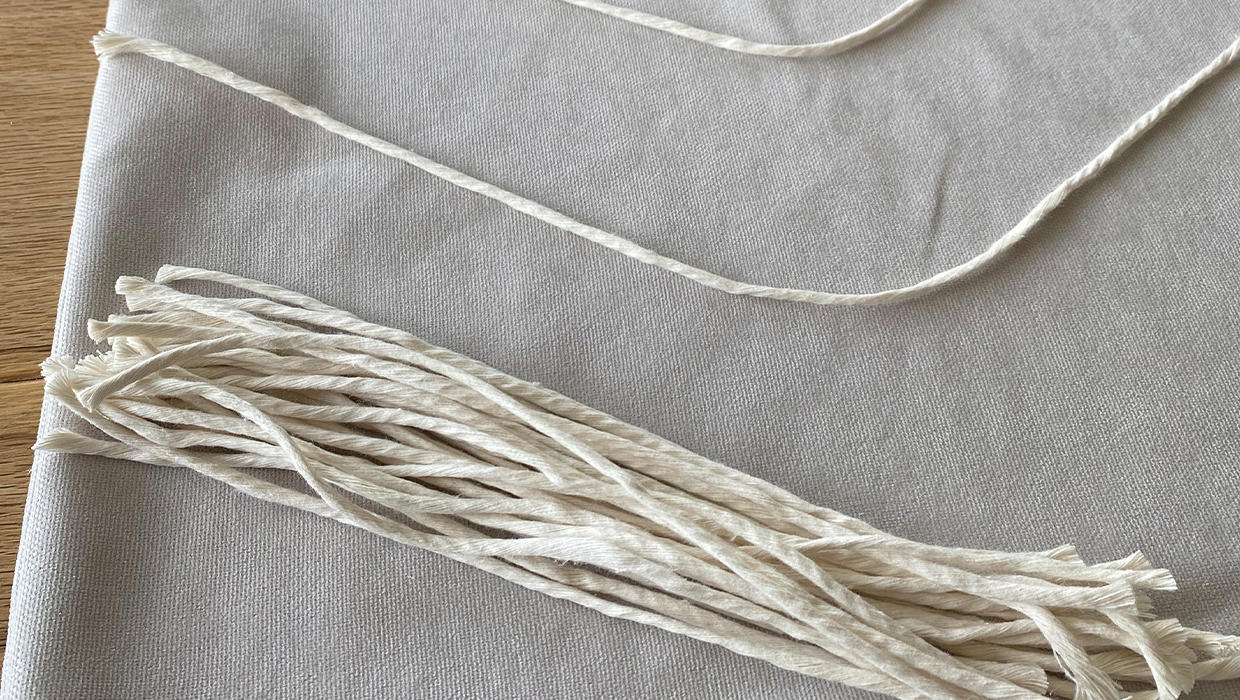 DIY Boho Kissen Garn zuschneiden