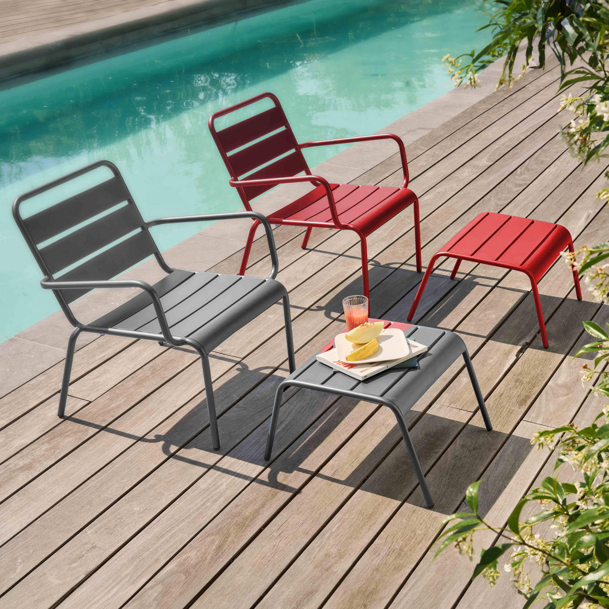 RELAXSESSEL MIT HOCKER 2-tlg., Grau/Rot - Rot, Metall (64/72/60cm) - Oviala