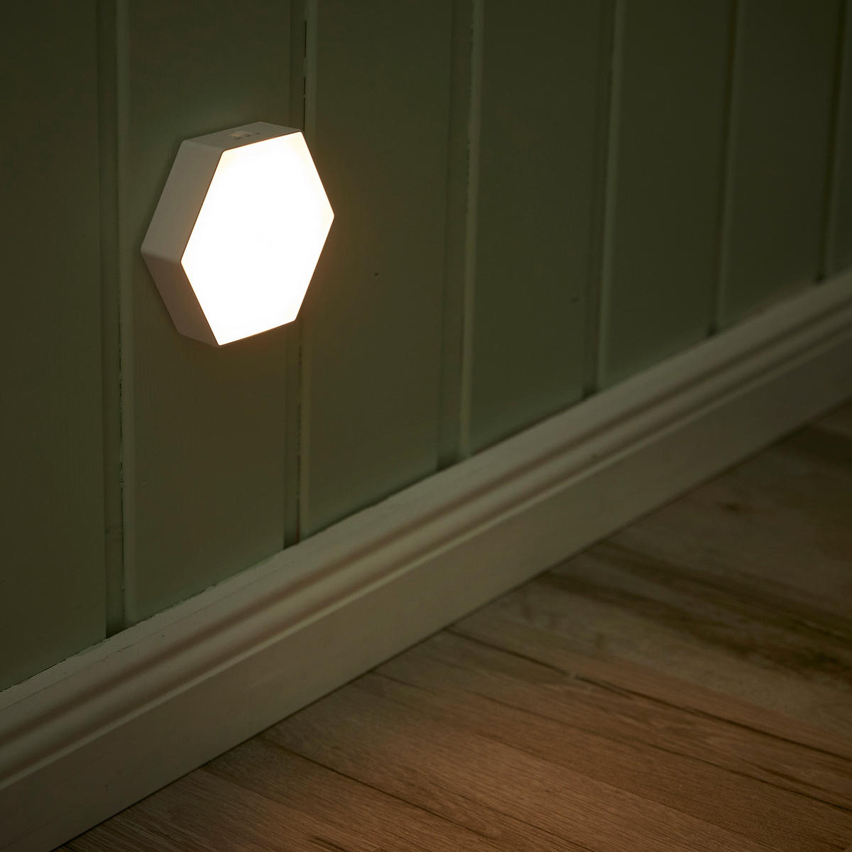 LED-BATTERIE-SENSORLEUCHTE - warmweiß mit Magnet für vielseitige Anwendungen wie Schrank und Tisch, 3er-Set - Weiß, Kunststoff (8.1/9.1/2.6cm) - Northpoint
