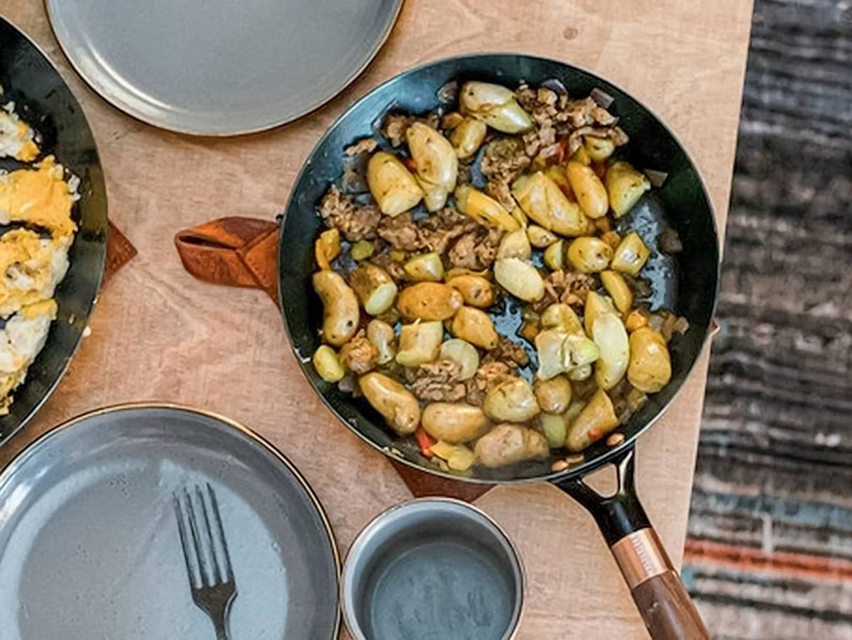 BRATPFANNE Steel Skillet für Camping und Outdoor ø 24 cm - Schwarz, Metall (29/29/10cm) - BAREBONES