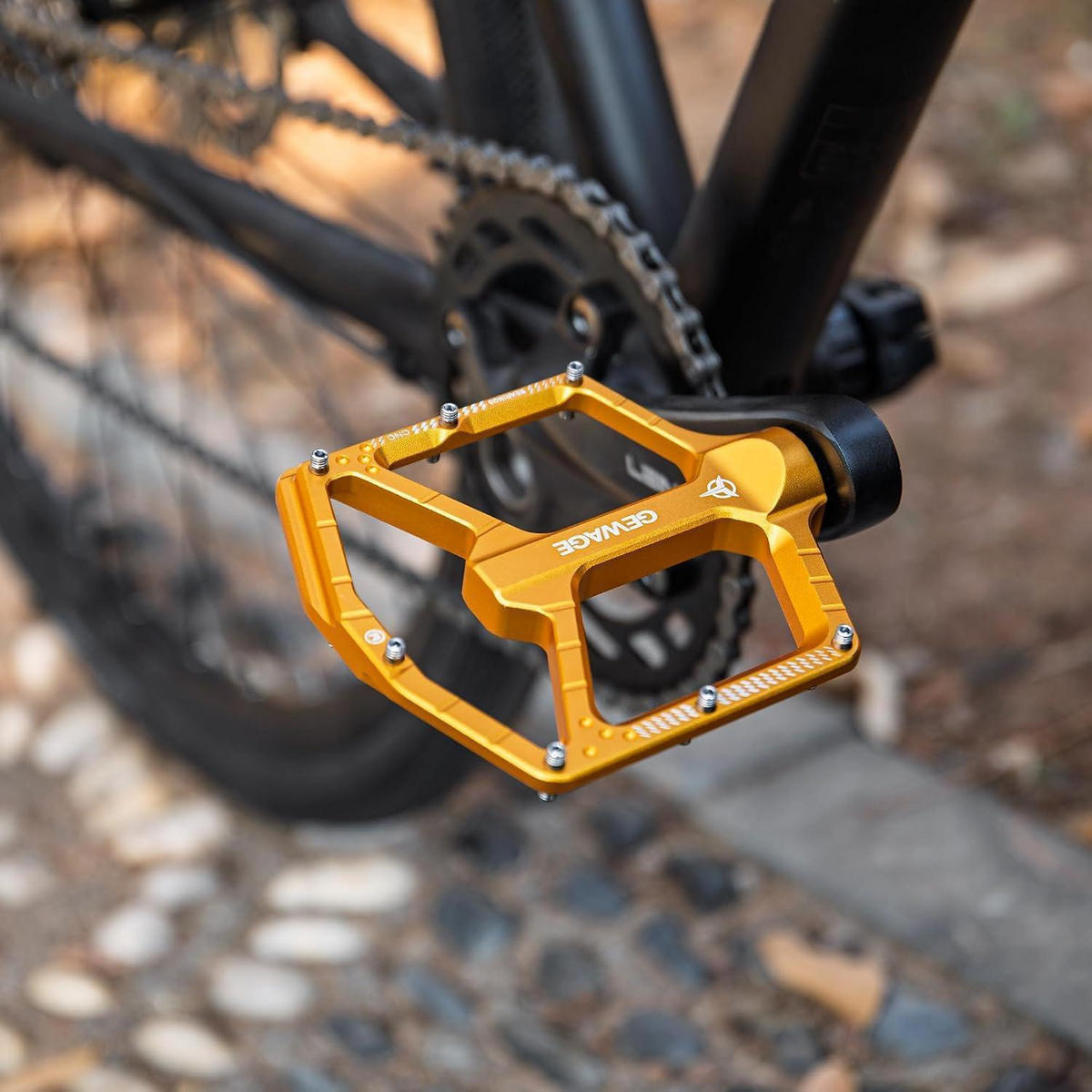 FAHRRADPEDALE CNC-Aluminium ultraflach mit 14 Anti-Rutsch-Pins Gold - Goldfarben, Metall (11/1.5/12cm)