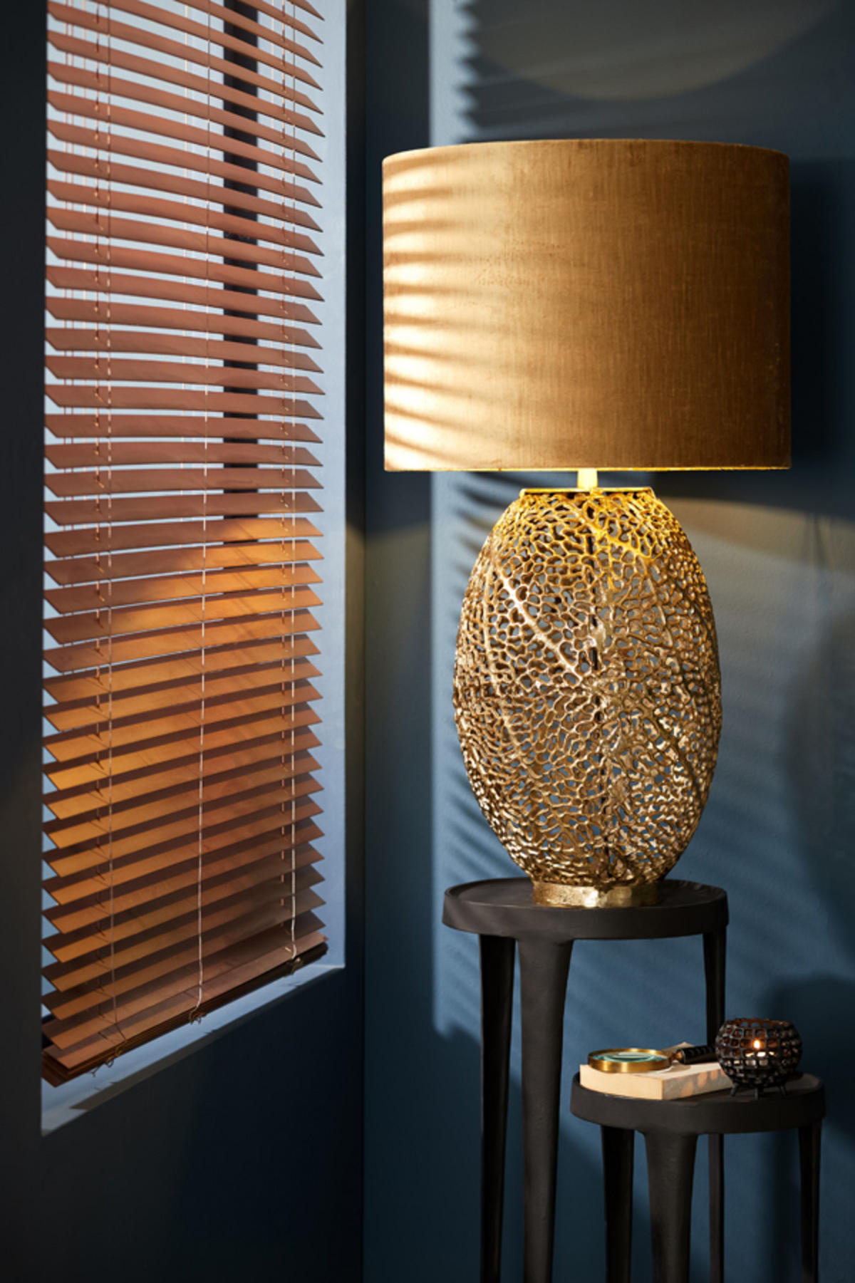 LAMPENFUSS Sinula Gold Ø32/55 cm - Goldfarben, Metall (32/32/55cm) - Light & Living