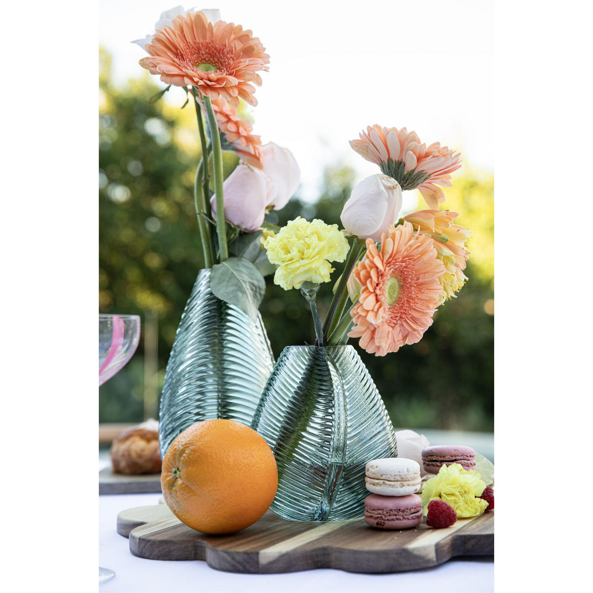 GLASVASE Chelsea mit Blattdesign - Grün, Glas (15cm) - Ladelle