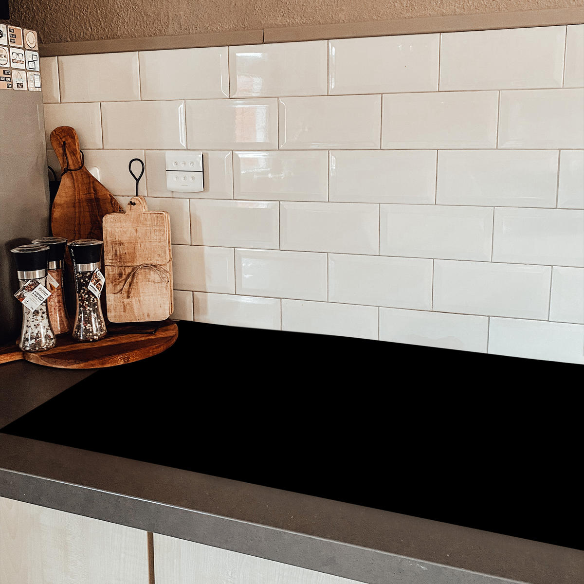 HERDABDECKPLATTE Schwarz - Einfarbig 90x52 cm - Schwarz, Kunststoff (90/0.2/52cm) - MuchoWow