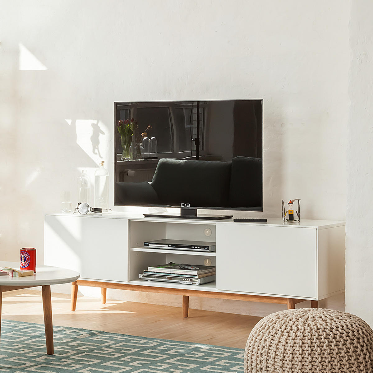 TV-LOWBOARD - Eichefarben/Weiß, Eichenholz/Holz (180/59/45cm) - home24