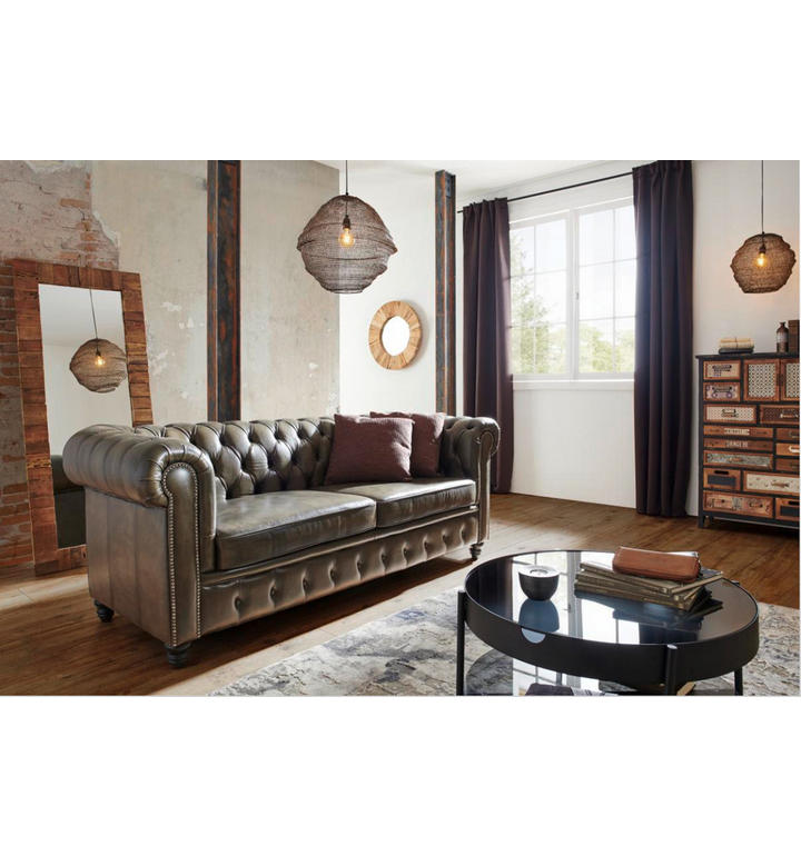 Snygg chesterfield-soffa i äkta läder