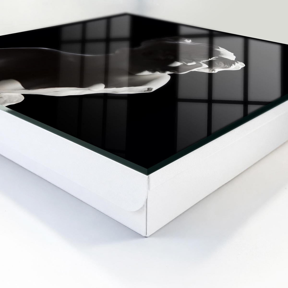 SCHLÜSSELBOX Weiß 30x30 cm – Türöffnung nach rechts - Subtile Skulptur - Schwarz, Metall (30/30/5cm) - TULUP