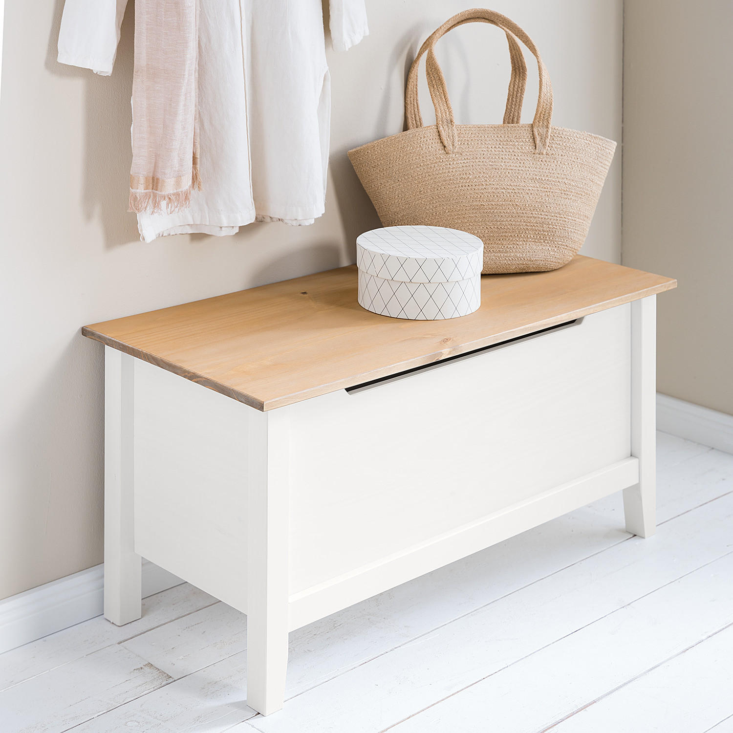 GARDEROBENBANK - Kiefer massiv - Kieferfarben, Holz (90/45/42cm) - home24