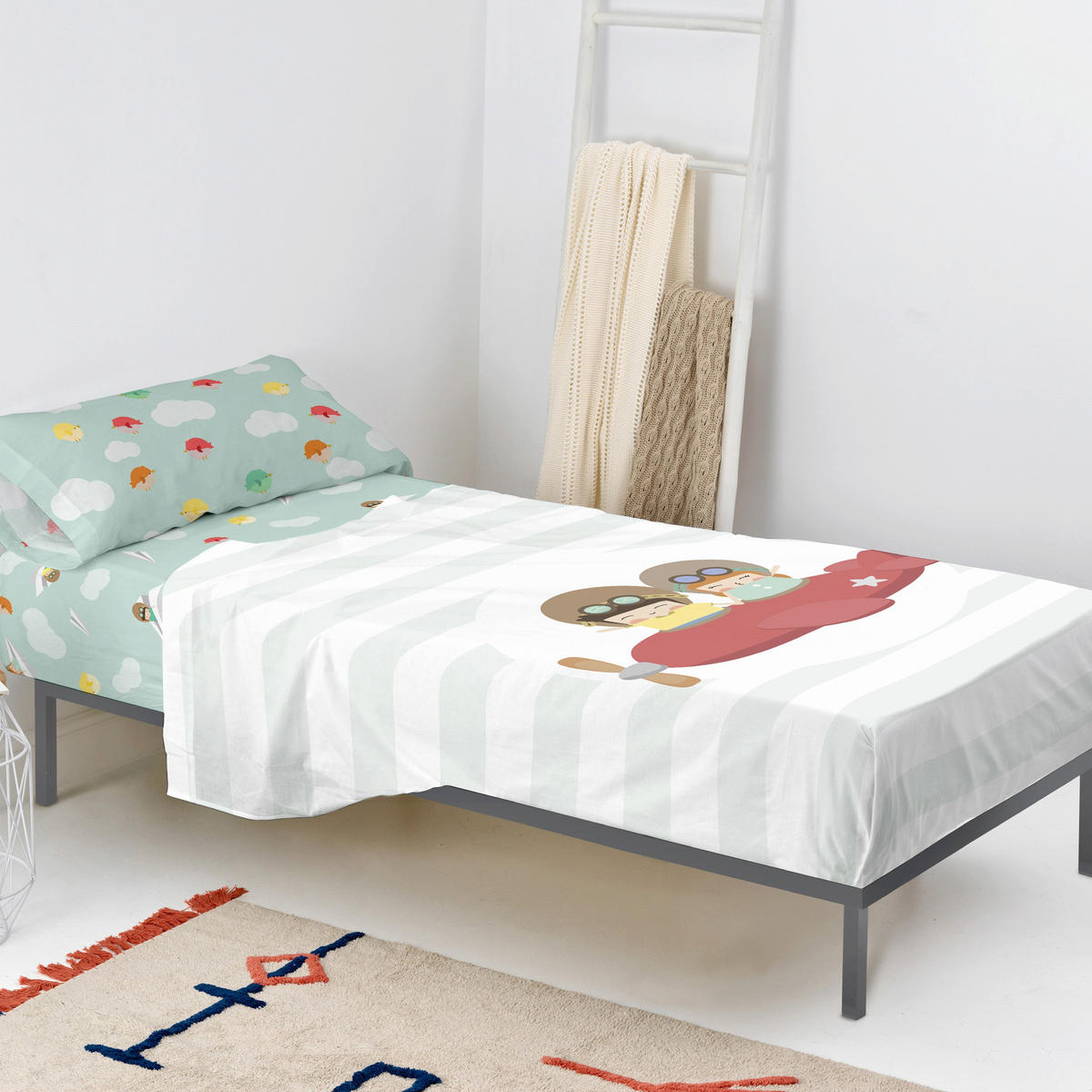 BETTWÄSCHE 2er-Set teiliges learning to fly 180x270 cm mehrfarbig - Multicolor, Textil (180/270cm) - Happy Friday