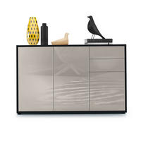 KOMODA Ben V3 Crna mat/Pješčano siva visoki sjaj (117 x 74 x 36 cm) - boje pijeska, drvni materijal (117/74/36cm) - Vladon