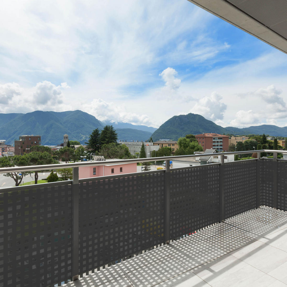 BALKON-SICHTSCHUTZ Grau 500/90 cm - Grau, Kunststoff (500/90cm) - Mobili Rebecca