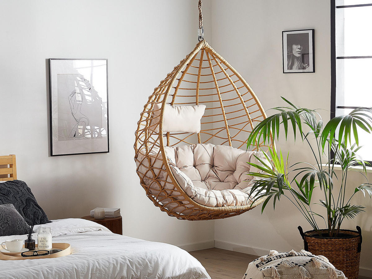 HÄNGESESSEL PE Rattan natürlich/beige mit Sitzkissen 97 cm Arsita - Beige/Naturfarben, Kunststoff (100/121/97cm) - Beliani
