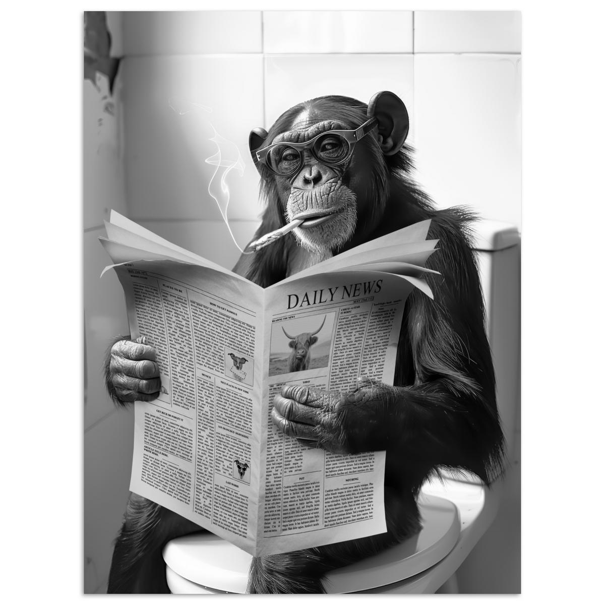POSTER Affe - WC - Zeitung - Schwarz-Weiß - Humor 60x80 cm - Hellgrau, Papier (60/80/0.1cm) - MuchoWow