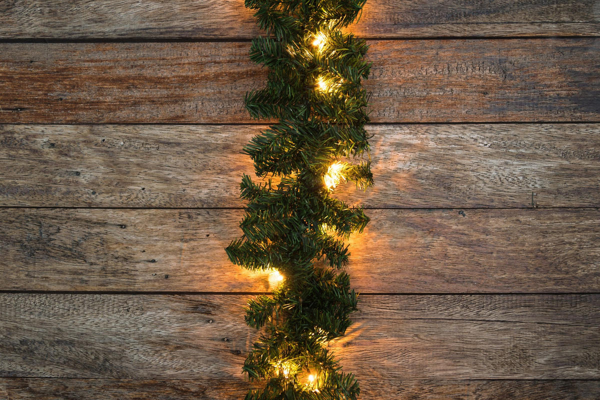 WEIHNACHTSGIRLANDE 80 LEDs 5 m warmweiß - Grün, Kunststoff (15cm)