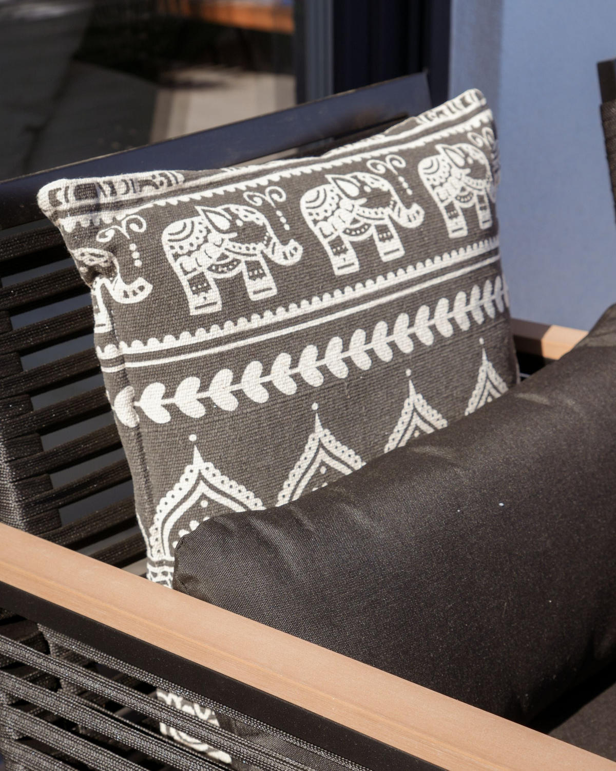PERNĂ DECORATIVĂ set de 2 crem 45/45 cm Atabagi - crem, materiale naturale/material textil (45/45cm) - Beliani