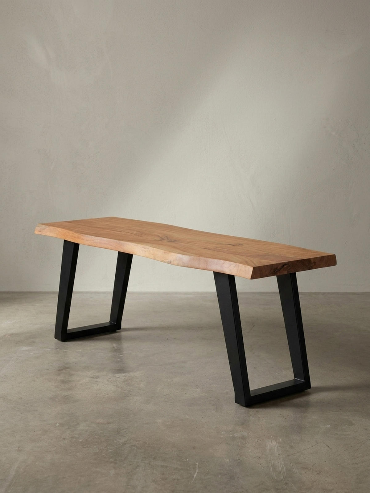 SITZBANK – Akazie Massivholz/Metall, 120x40x45,5 cm, mit Baumkante, U-Beine - Schwarz/Braun, Holz/Metall (120/46/40cm) - KADIMA DESIGN